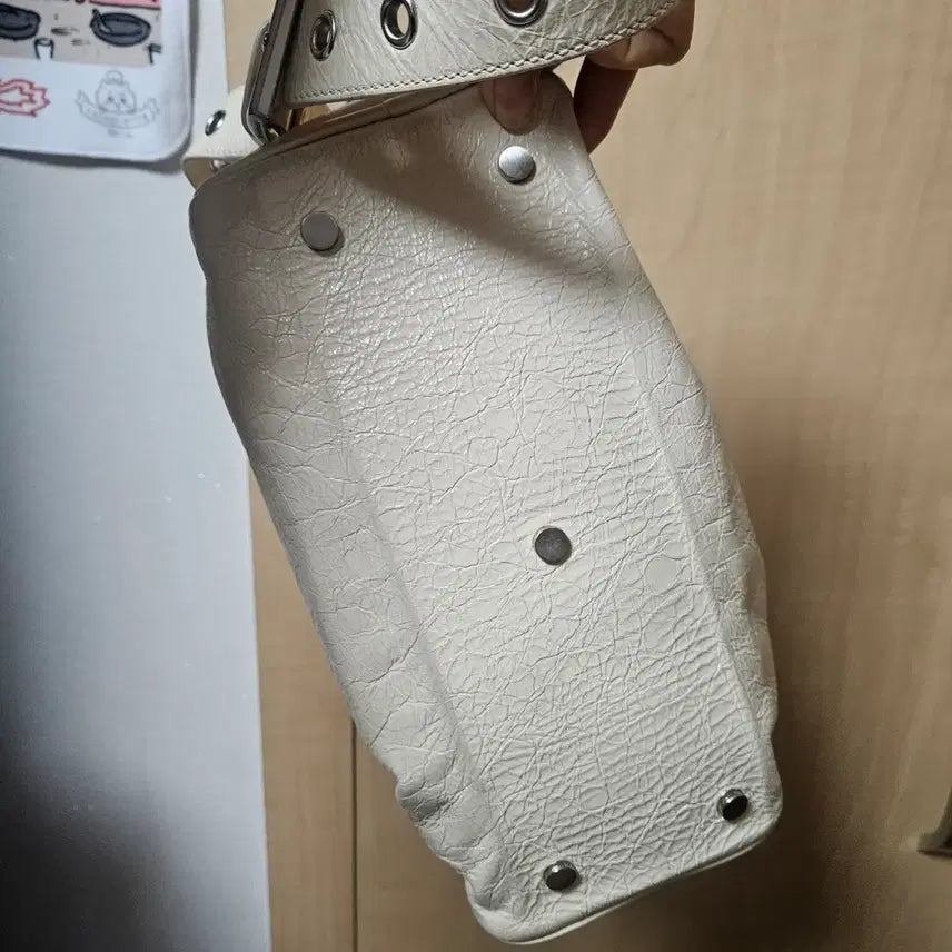 [BUNJANG] Minitmute Brett Bag Mu Ivory Crossbody Bag / 미닛뮤트 브렛백 뮤아이보리 단종템 판매합니다