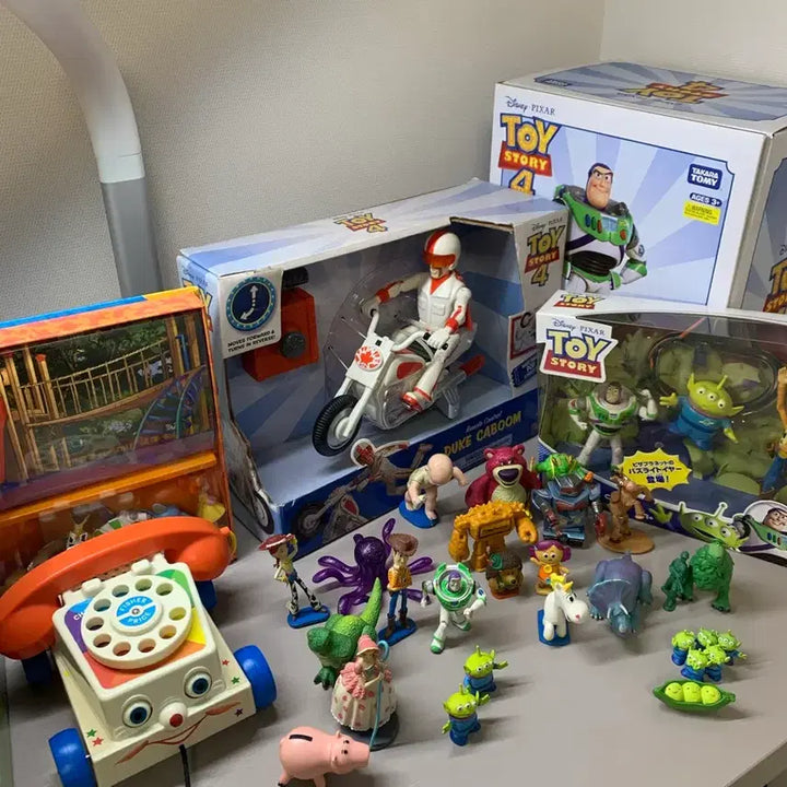 [BUNJANG] Toy Story Buzz Lightyear Large Figure - Sealed / 토이스토리 버즈 대형 피규어 미개봉