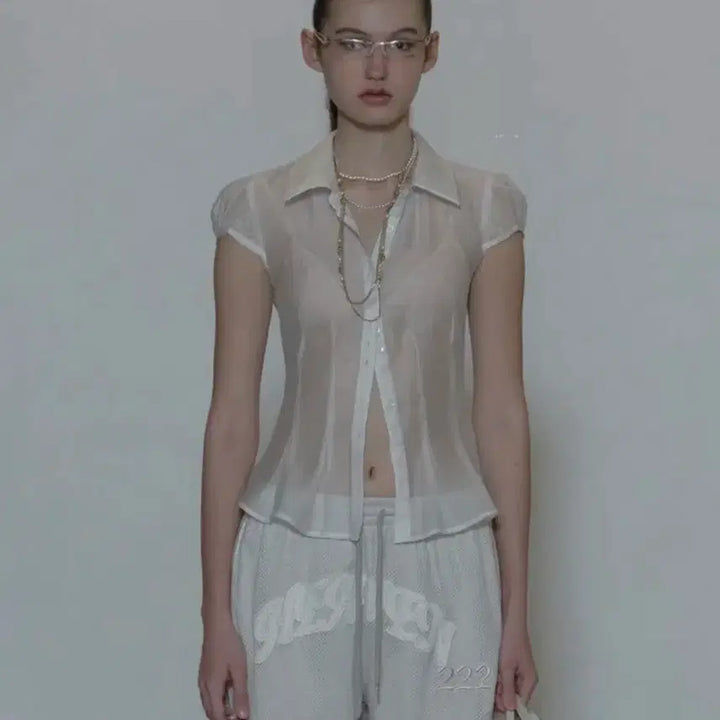 [SOLD OUT] 스컬프터 시어 블라우스 xs sheer pleated blouse