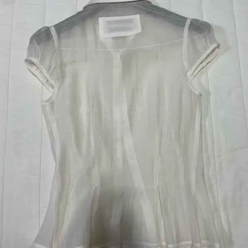 [SOLD OUT] 스컬프터 시어 블라우스 xs sheer pleated blouse
