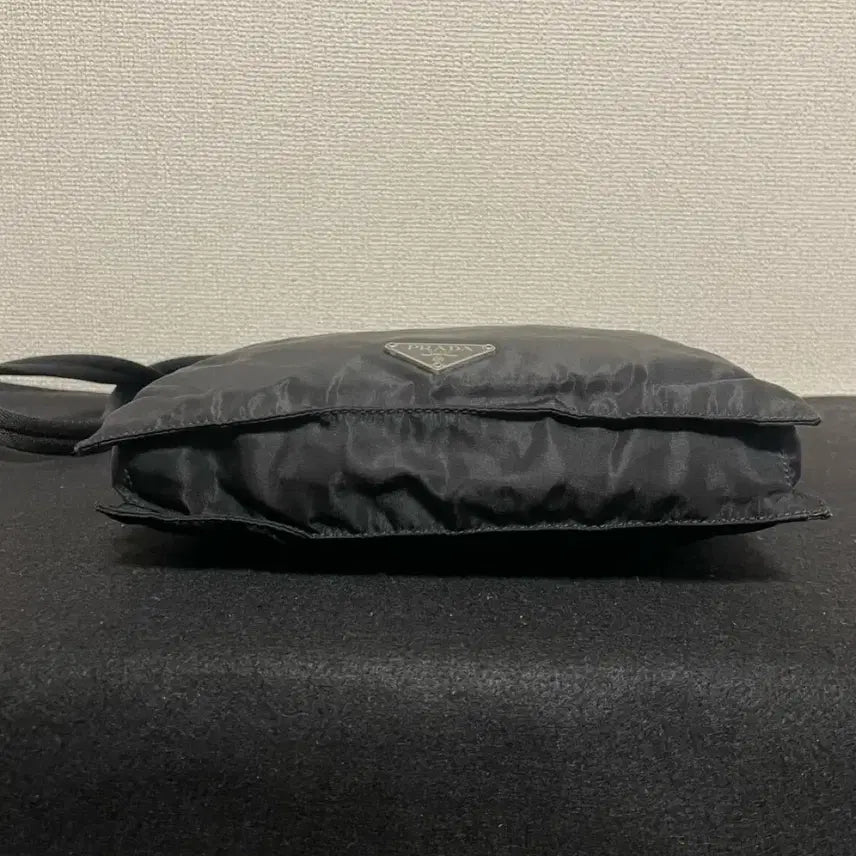 [SOLD OUT] 프라다 블랙 포코노 나일론 크로스백
