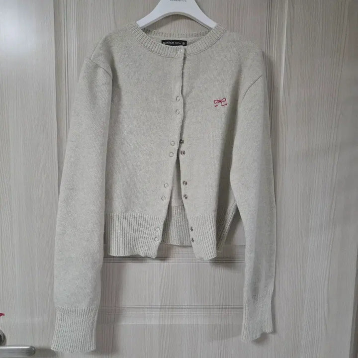[BUNJANG] Ronron Ribbed Knit Cardigan Oatmeal / 론론 리본 니트 가디건 오트밀