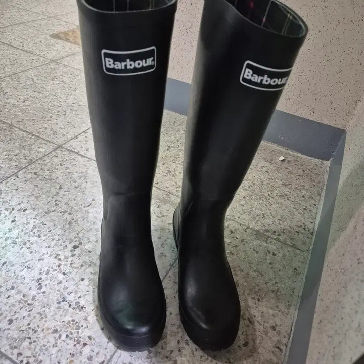 [BUNJANG] Barbour Abbey Wellington Boots Long UK 5 / 바버 애비 웰링턴 레인부츠 롱 UK5 (240) 거의 새것