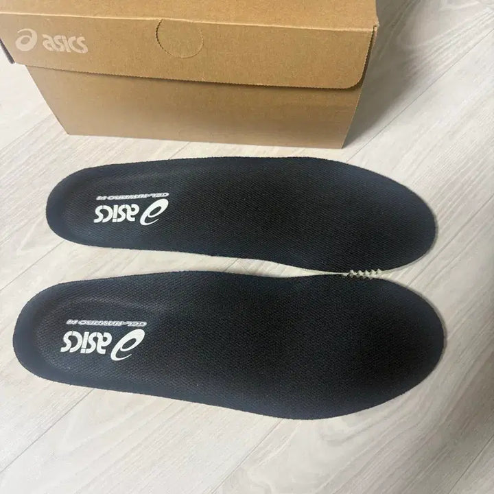 [BUNJANG] Asics Gel-Kayano 14 Obsidian Grey Sneakers / 아식스 젤카야노 14 옵시디언 그레이 270
