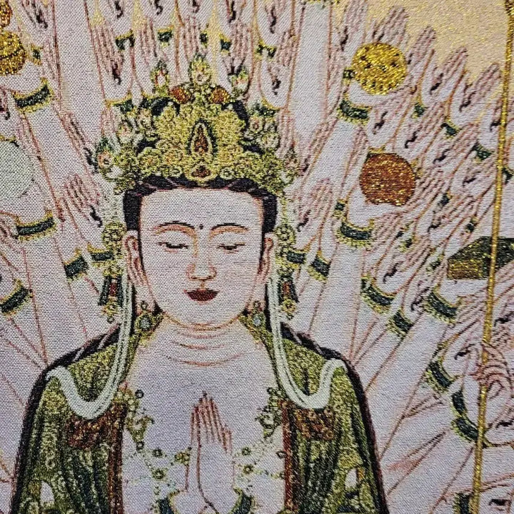 [BUNJANG] Gilt Thread Thousand-Armed Kuan Yin Scroll / 천수관음 보살 금실 족자