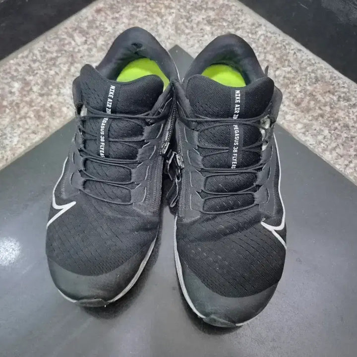 [BUNJANG] Nike Air Zoom Pegasus 38 Flyease Black / 나이키 에어 줌 페가수스 38 플라이어스 블랙