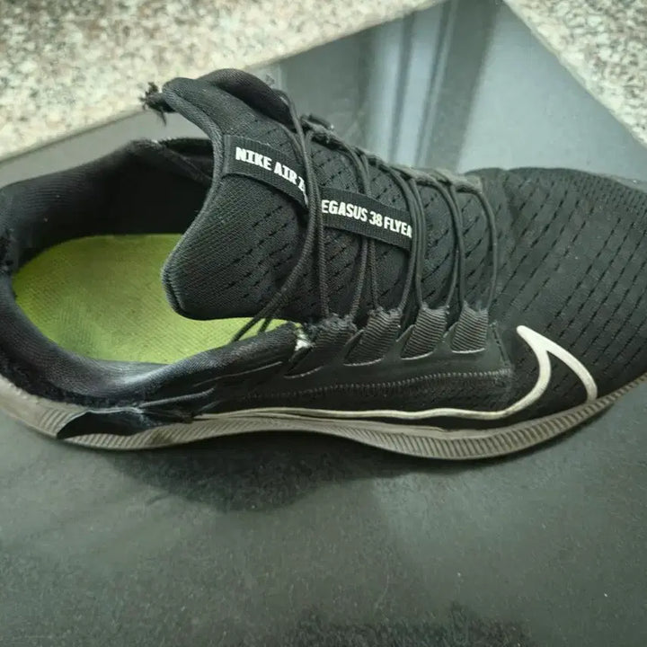 [BUNJANG] Nike Air Zoom Pegasus 38 Flyease Black / 나이키 에어 줌 페가수스 38 플라이어스 블랙