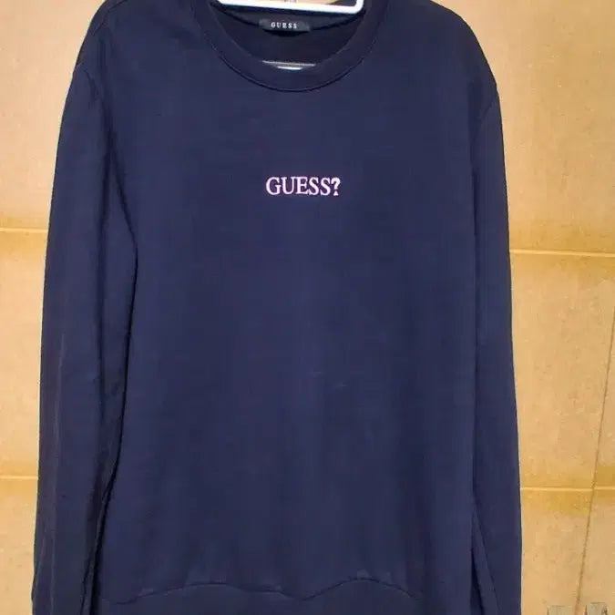 [BUNJANG] Guess Navy Sweatshirt T-Shirt / 게스 네이비 맨투맨 티셔츠