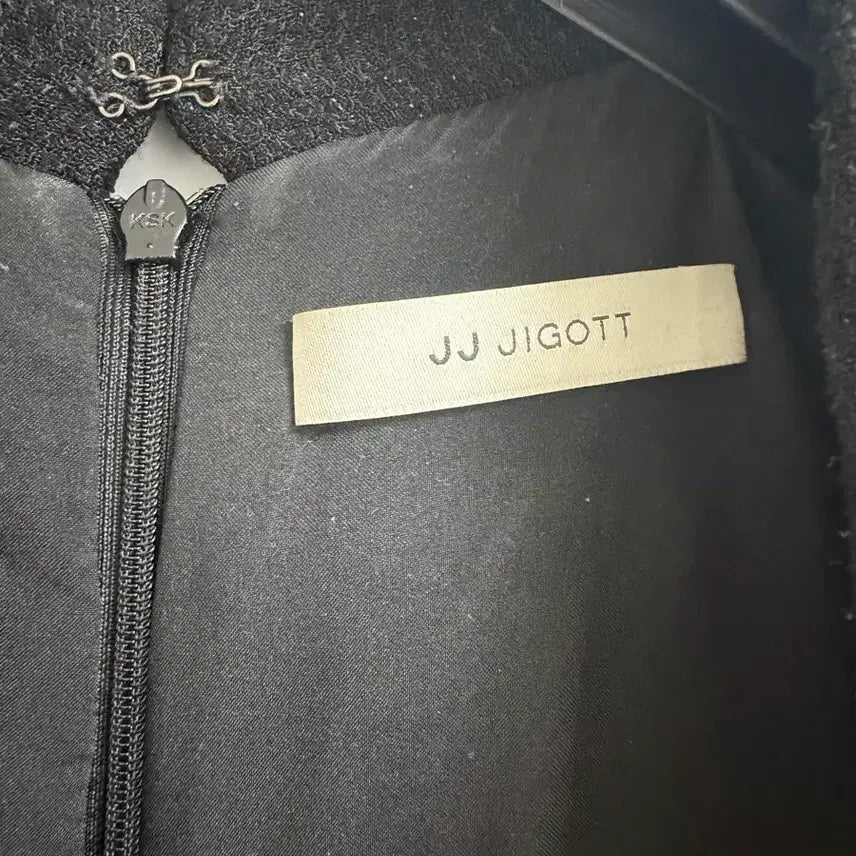 [BUNJANG] JJ JIGOTT 블랙 트위드 원피스 / JJ JIGOTT 블랙 트위드 원피스