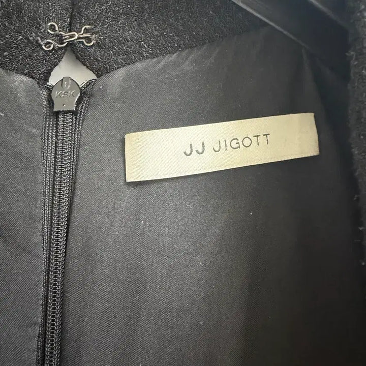 [BUNJANG] JJ JIGOTT 블랙 트위드 원피스 / JJ JIGOTT 블랙 트위드 원피스