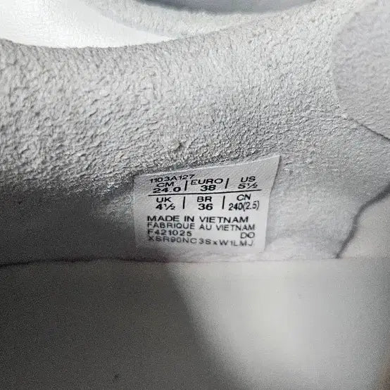 [BUNJANG] Asics DS Light AG Silky Lab 240mm Soccer Cleats / 아식스 ds light ag 실키랩 240mm