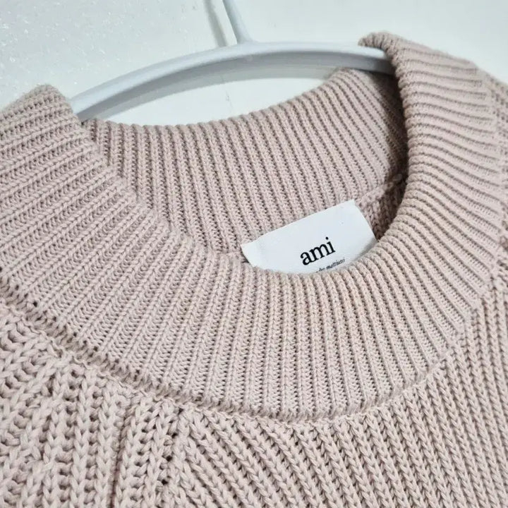 [BUNJANG] AMI Logo Patch Wool Blend Knit Sweater (Women) S / (정품) 아미 로고 패치 울 블렌드 여성 니트 S