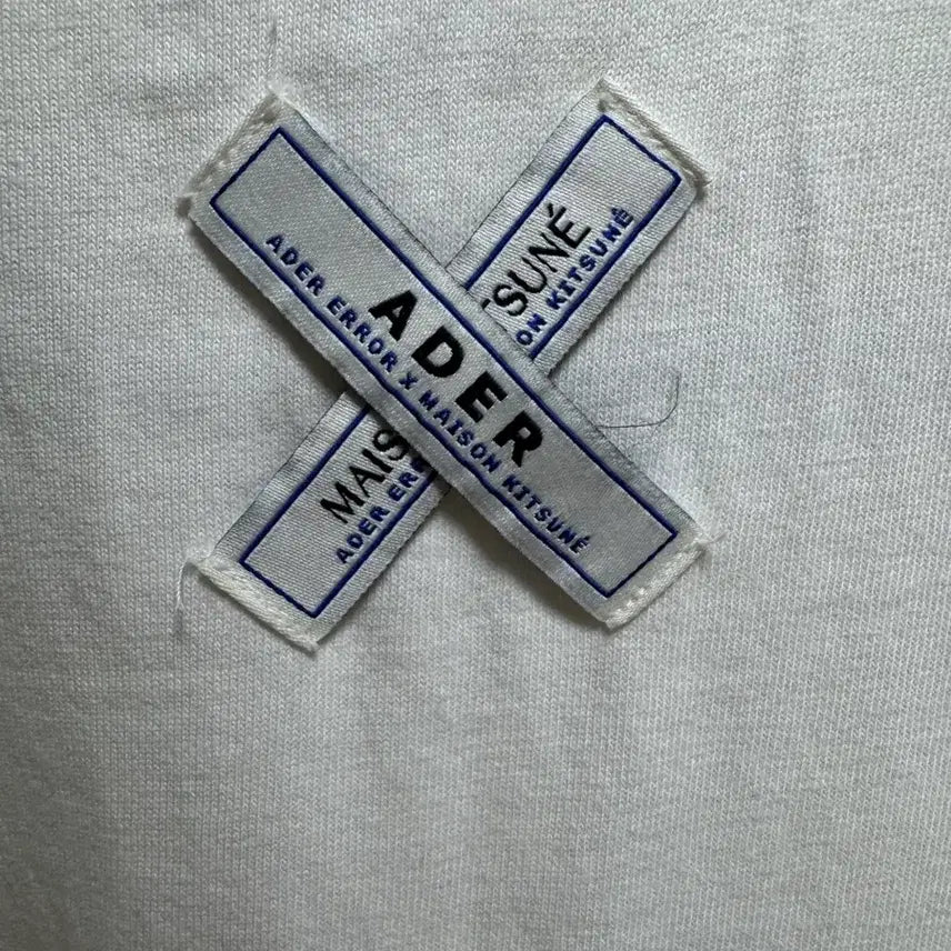 [SOLD OUT] [A2] 아더에러 메종키츠네 폭스헤드 반팔 화이트 19ss