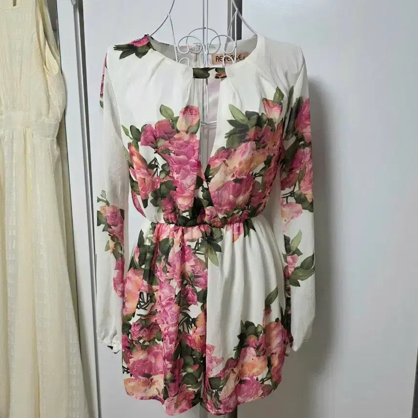 [BUNJANG] American Brand Floral Jumpsuit Romper / 미국브랜드 플라워 점프수트 원피스 쇼츠