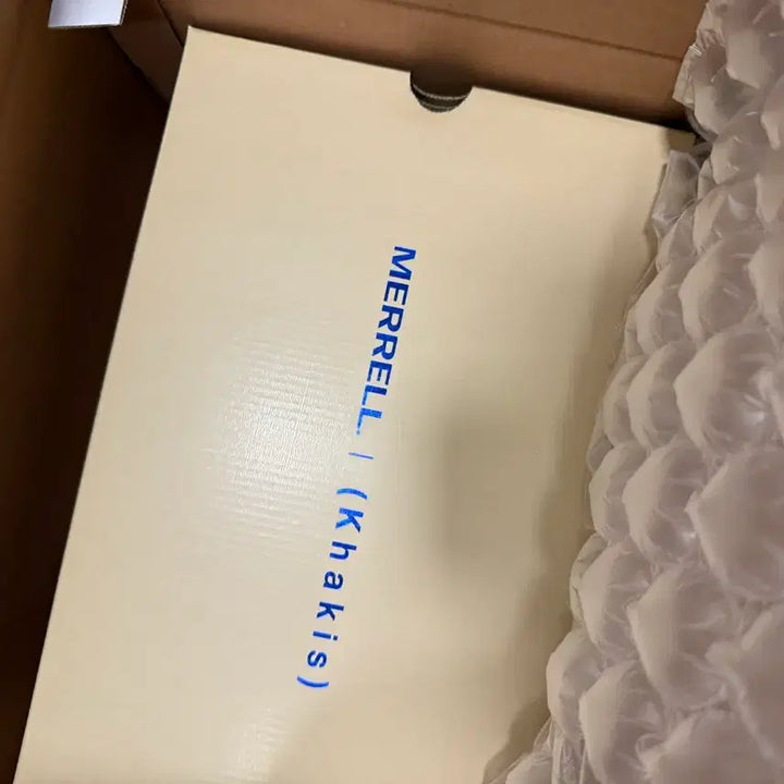 [BUNJANG] Merrell x Khakis Moab 3 Sneakers 275 / 머렐 x 카키스 모압3 275 새제품 판매
