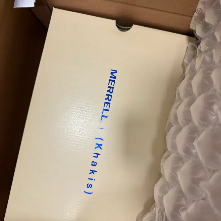 [BUNJANG] Merrell x Khakis Moab 3 Sneakers 275 / 머렐 x 카키스 모압3 275 새제품 판매