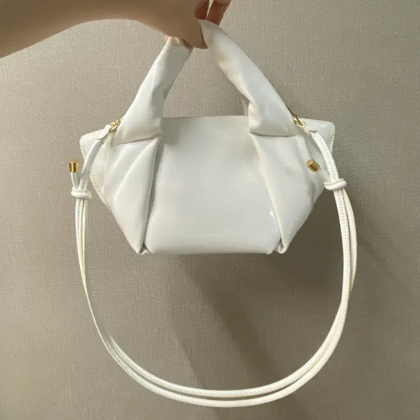 [BUNJANG] Loeuvre Kang Min-kyung White Bag / 루에브르 강민경 화이트 백
