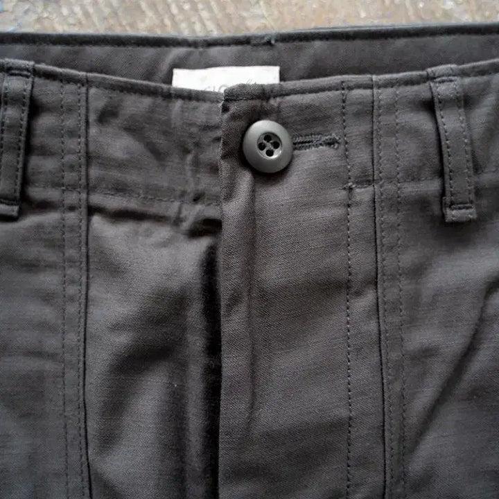 [BUNJANG] Shiota Subin Cotton Back Satin Baker Pants / 시오타 수빈코튼 백사틴 베이커팬츠
