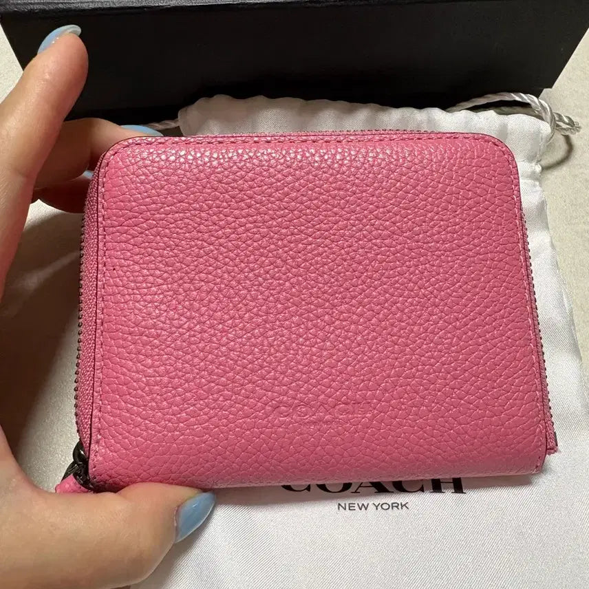 [BUNJANG] Coach Leather Heart Detail Bifold Wallet / 코치 반지갑