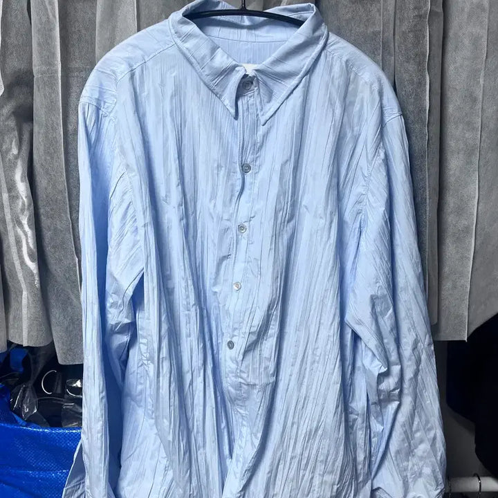 [BUNJANG] yiyae Crinkled Cut Off Wire Shirt Light Blue / [새상품,L] 26ss yiyae 이예 와이어 셔츠 라이트블루