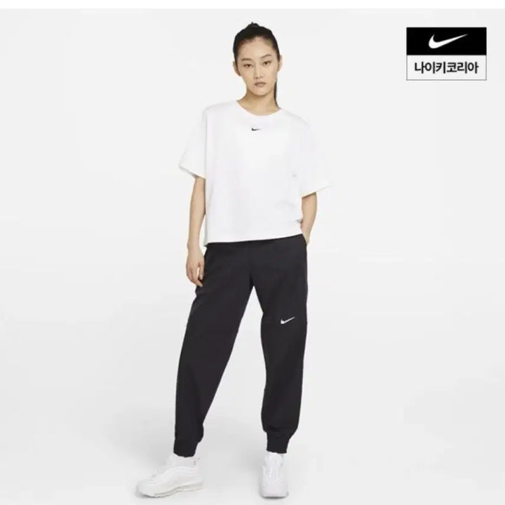 [SOLD OUT] 나이키 스우시 반팔 티셔츠 화이트