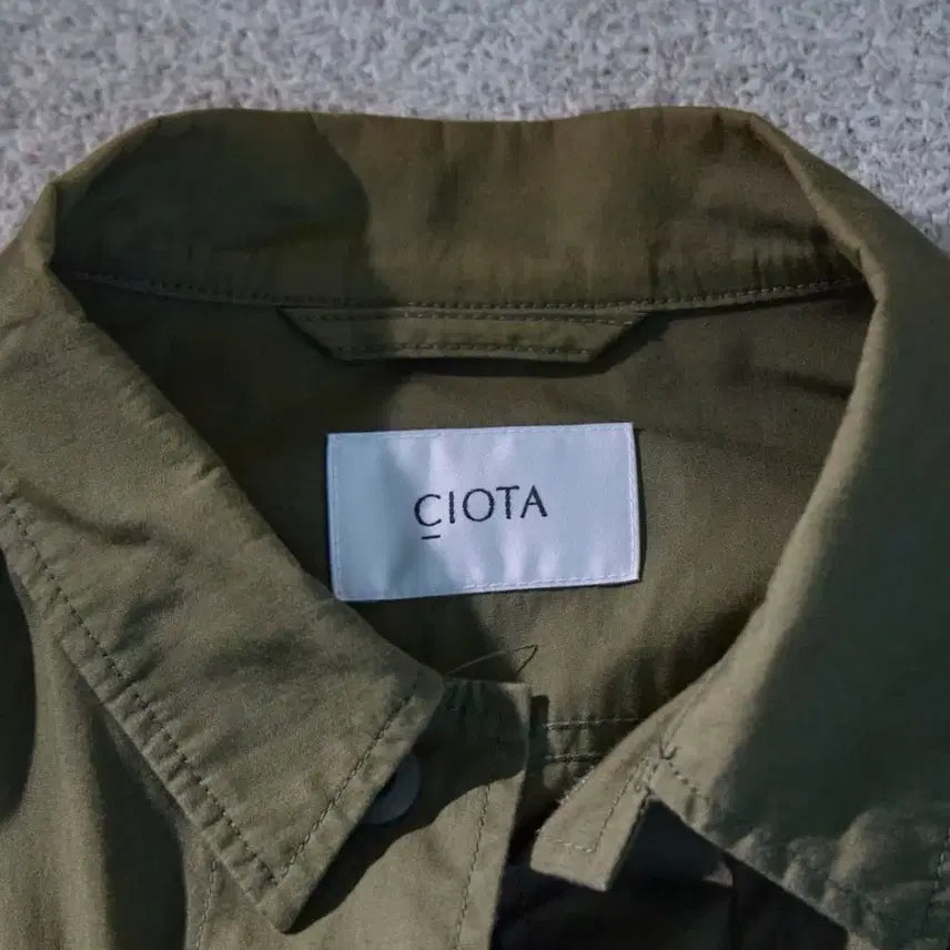 [SOLD OUT] CIOTA 시오타 수빈 정글 퍼티그 자켓