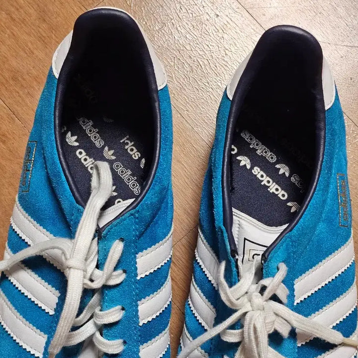 [BUNJANG] Adidas Gazelle Blue Suede Sneakers (240) / 아디다스 가젤 블루 스웨이드 운동화 240