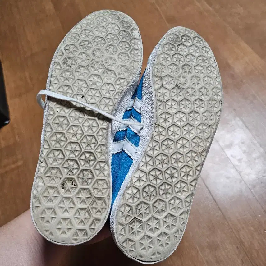 [BUNJANG] Adidas Gazelle Blue Suede Sneakers (240) / 아디다스 가젤 블루 스웨이드 운동화 240