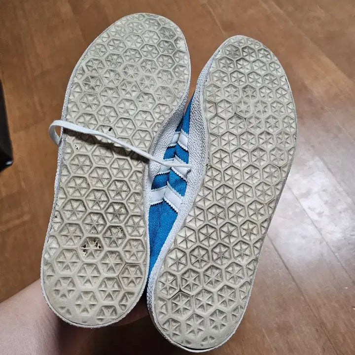 [BUNJANG] Adidas Gazelle Blue Suede Sneakers (240) / 아디다스 가젤 블루 스웨이드 운동화 240
