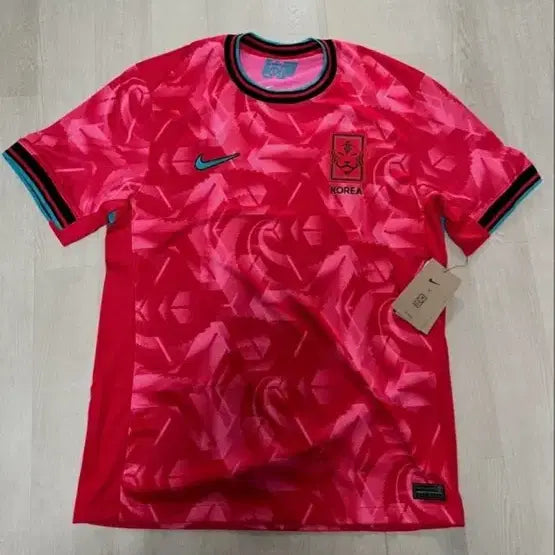 [BUNJANG] Nike Korea National Football Team Home Jersey / (매장 정품 새제품) 2024 대한민국 축구 국가대표 홈( L / XL