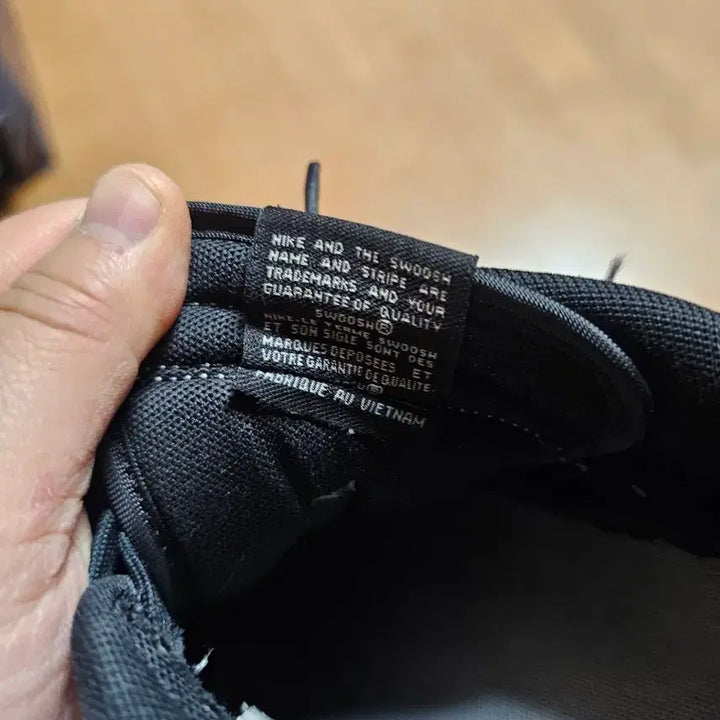 [BUNJANG] Nike Dunk Low Panda 275 Sneakers / 나이키 덩크 로우 범고래 275