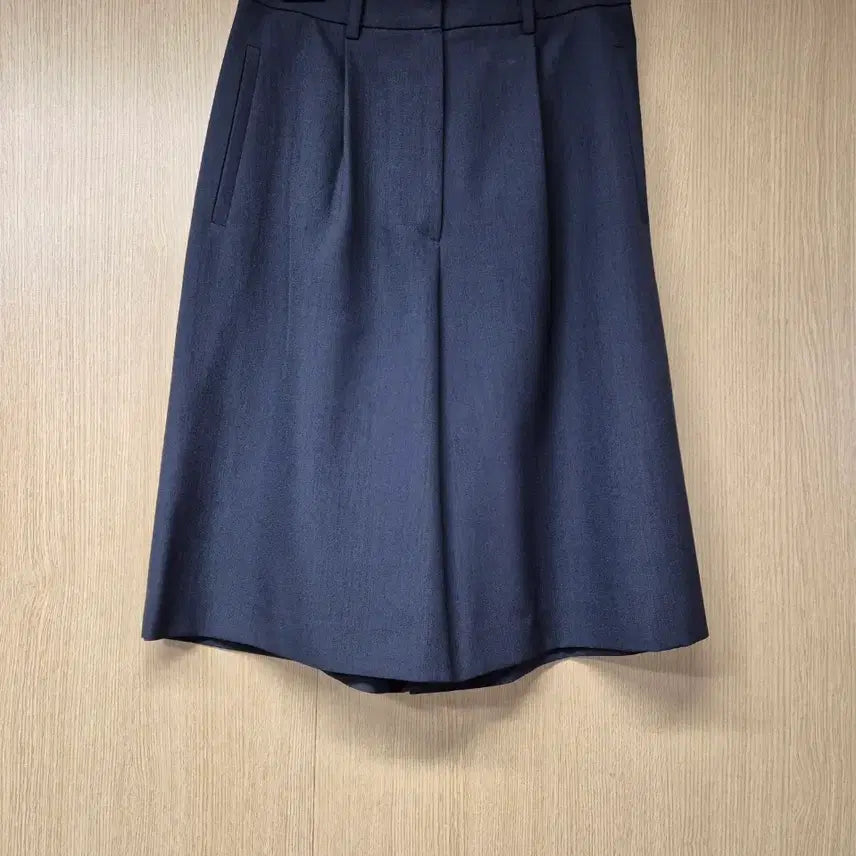 [SOLD OUT] 지컷 버뮤다 팬츠 S