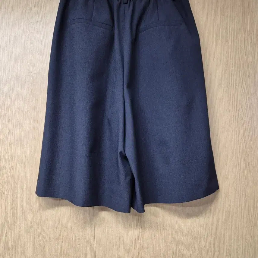[SOLD OUT] 지컷 버뮤다 팬츠 S