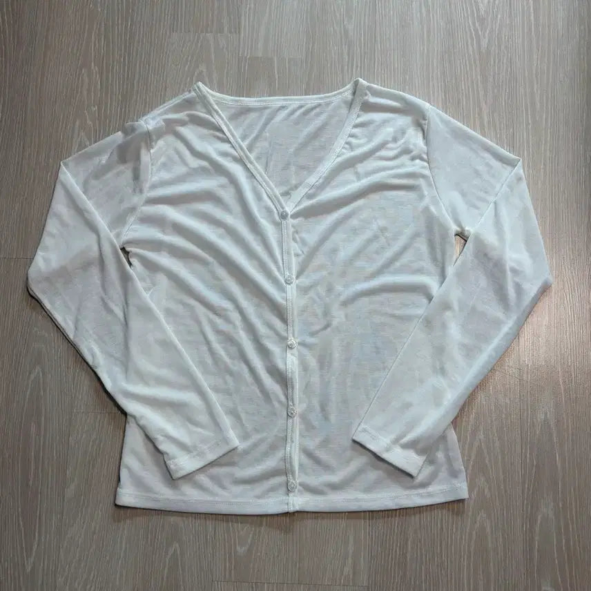 [BUNJANG] White V-Neck Cardigan / (새상품)화이트 브이넥 가디건