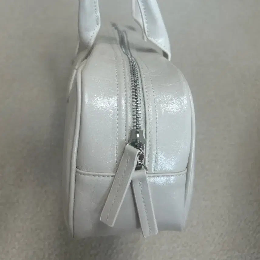 [BUNJANG] Heeri Ivory Baguette Bag / 히어리 바게트백 아이보리