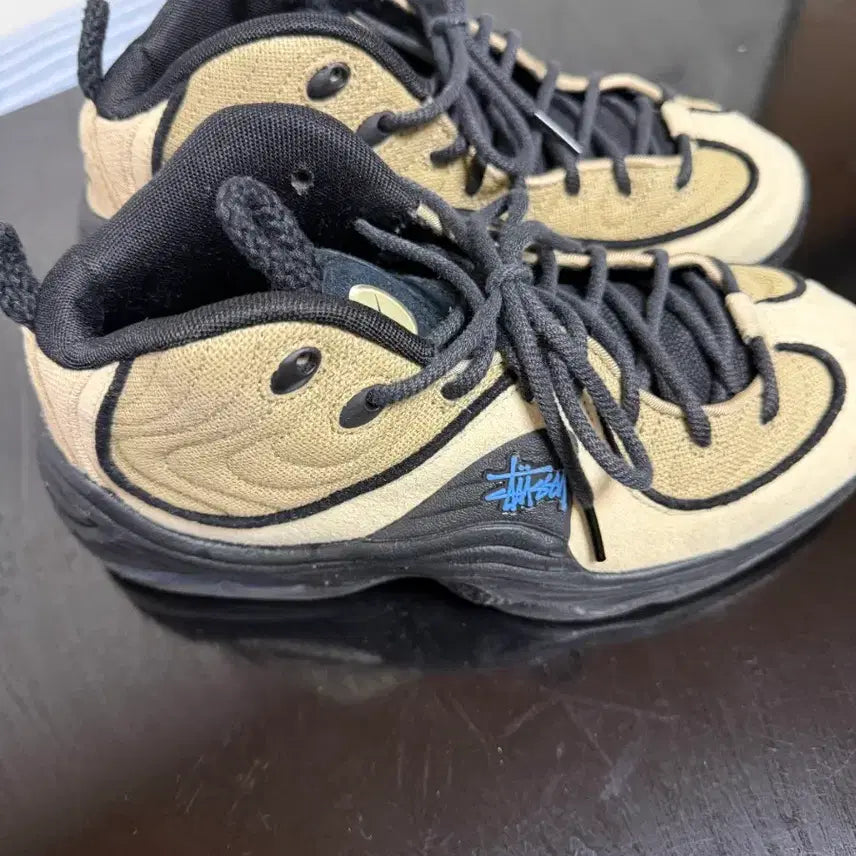 [BUNJANG] Nike x Stussy Air Penny 2 Rattan Limestone 250mm / 나이키 스투시 에어 페니2 라탄 앤 라임스톤250사이즈