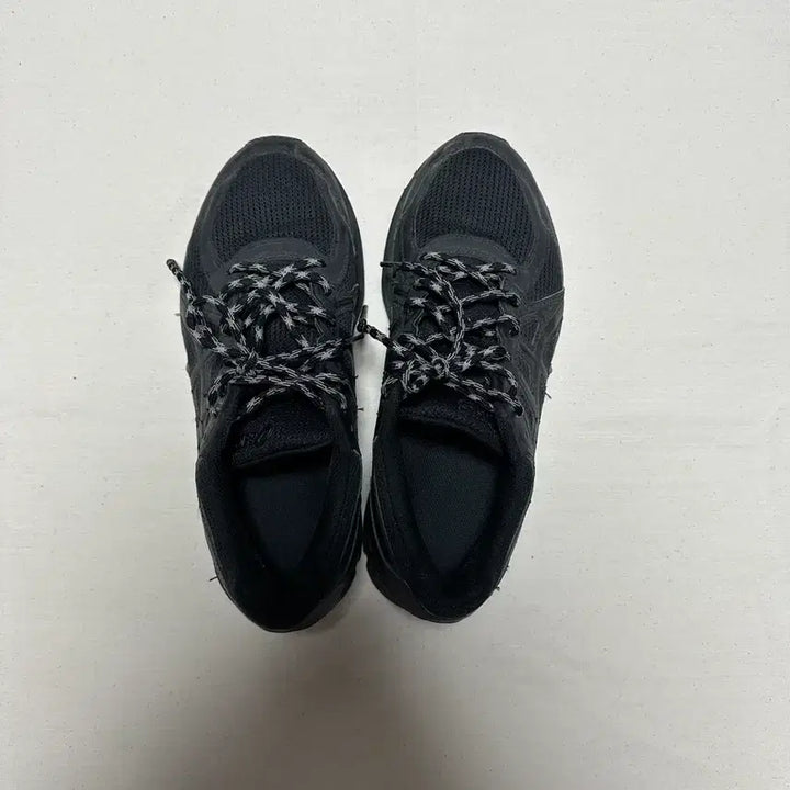 [BUNJANG] Asics All Black Hiking/Trekking Shoes 265 / 아식스 265