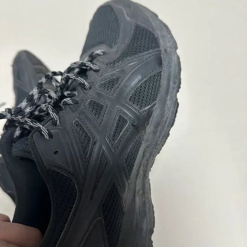 [BUNJANG] Asics All Black Hiking/Trekking Shoes 265 / 아식스 265