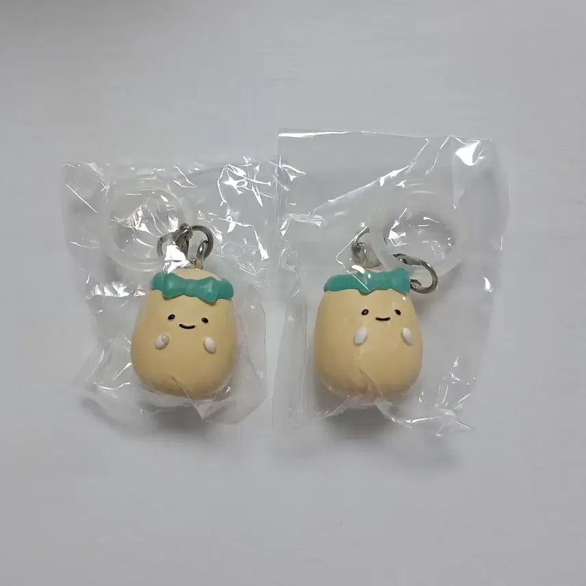 [BUNJANG] Buseol Gamja Set of 2 Face Wash Keyrings / 부실감자 세수키링 일괄