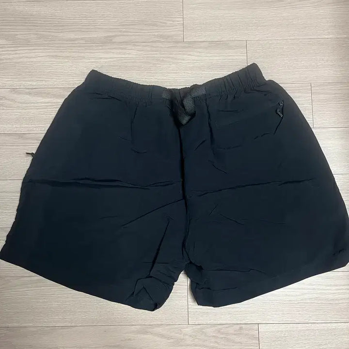 [SOLD OUT] 나이키 ACG 블랙 트레일 쇼츠 XL (CZ6705-014)