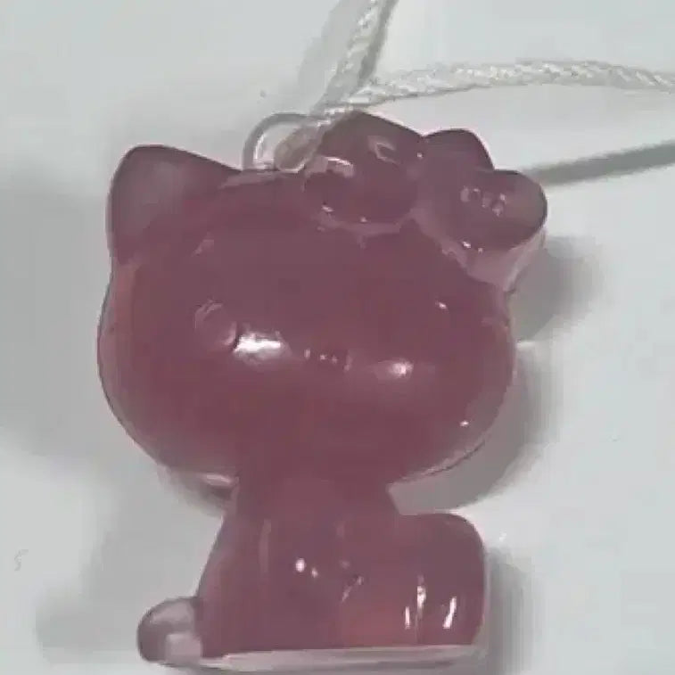 [BUNJANG] Hello Kitty 50th Anniversary Limited Edition Keychain / 헬로키티 인형 키링 50주년 기념 한정판 투명 연핑크