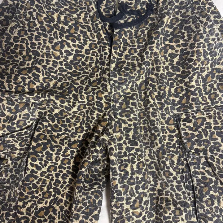 [BUNJANG] SKELLYWEG Wide M65 Cargo Pants Leopard / 스켈리웩 와이드 M65 카고 팬츠 레오파드