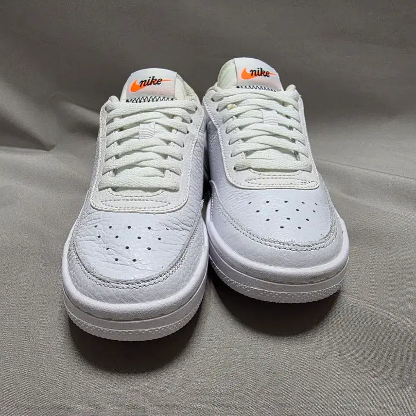 [BUNJANG] Nike Court Vintage Premium White Sneakers (Women&