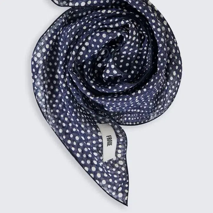 [BUNJANG] FRAGE Navy Dot Scarf / FRAGE 프라게 네이비 도트 스카프