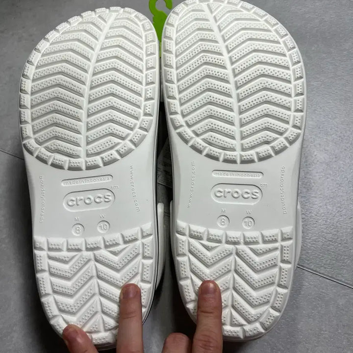 [BUNJANG] Crocs Classic Clog White / M8/W10 (265mm) 크록스 클로그 화이트