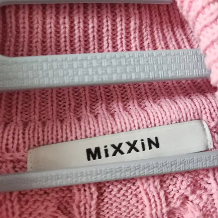 [BUNJANG] Mixxmix Twist Knit Cardigan / 믹스인 꽈배기 니트 가디건