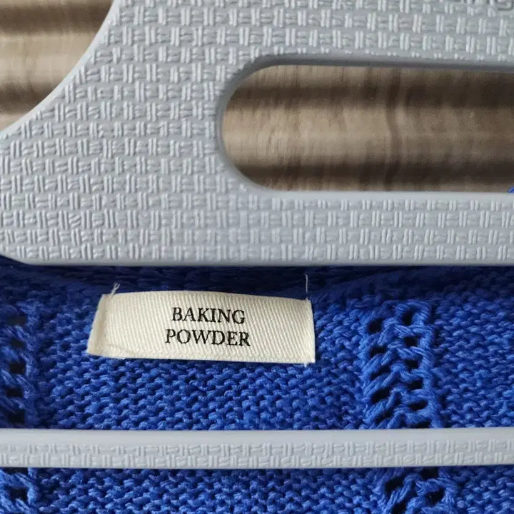 [BUNJANG] High-Quality Baking Powder Cardigan / 베이킹파우더 스카시 가디건