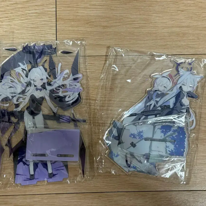 [BUNJANG] Blue Archive Unsealed Acrylic Stand Set / 블루아카이브 미개봉 아크릴 스탠드