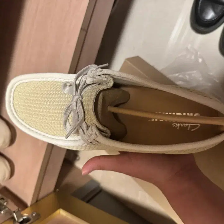 [BUNJANG] 클락스 오프 화이트 메쉬 280size / 클락스 오프 화이트 메쉬 280size
