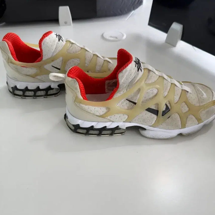 [BUNJANG] Nike Stussy Spiridon Cage 2 White US 9.5 / 나이키 스투시 스피리돈 케이지 2 화이트 275mm